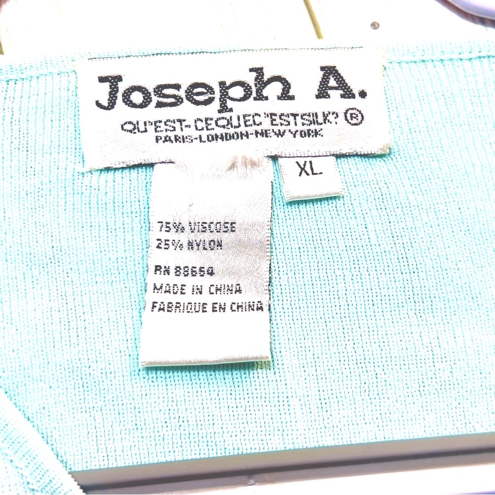 Joseph A Sky Blue Knit Hem Blouse - Picture 6 of 13
